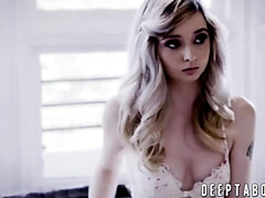 Grosse bite, Blonde, Sucer une bite, Tir de sperme, Queue, En levrette, Tabou, Adolescente