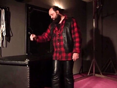 Anaal, Bondage discipline sadomasochisme, Bruinharig, Dichtbij, Dominatie, Dominante vrouw, Hd, Moeder die ik wil neuken