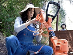 Grosser arsch, Grosser schwanz, Grosse titten, Blasen, Braunhaarige, Hundestellung, Milf, Rasiert