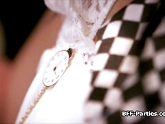 18 años, Morena, Polla, Cuadrupleta, Grupo, Sexo duro, Fiesta, Adolescente