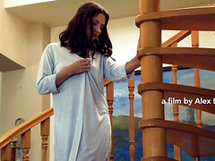 Grosse titten, Braunhaarige, Hd, Masturbation, Nippel, Höschen, Solo, Titten