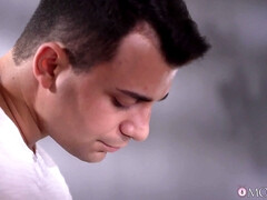 Поза 69, Черные, Брюнетки, Кончили внутрь, Каблуки, Милф, Киски, Чулки