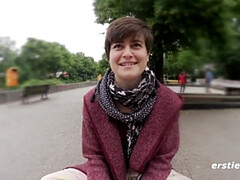 Amateur, Femelle, Allemand, Hd, Masturbation, Cheveux courts, Solo, Vibromasseur