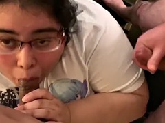 Wohlbeleibte schöne frauen, Grosser schwanz, Grosse titten, Behaart, Ablutschen, Flotter dreier, Titten