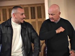 In den arsch, Grosser schwanz, Schwarz, Schwarz, Handjob, Hardcore, Lecken, Piercing