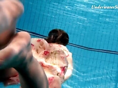 デカ尻, デカパイ, 茶髪の, 女, 彼女, プール, オッパイの, 水中