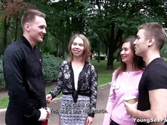 Минет, В клубе, Семяизвержение, Европейки, Группа, Киски, Молоденькие, Шлюха