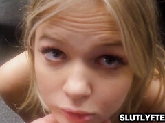 Grote lul, Pijpbeurt, Vingeren, Hardcore, Natuurlijke tieten, Kantoor, Kut duiken, Tiener