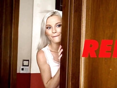 18, 美女, カワイイ, 指いじり, お婆さん, なめる, オーガズム, ティーン