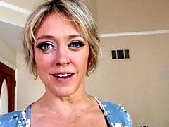 Culo grande, Verga grande, Tetas grandes, Rubia, Mamada, Estilo perrito, Madres para coger, Cabello corto