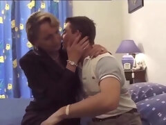 Enthousiasteling, Anaal, Grote kont, Pijpbeurt, Frans, Hardcore, Moeder die ik wil neuken, Tieten likken