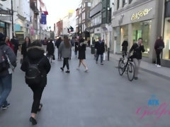 Enthousiasteling, Grote kont, Vingeren, Vriendin, Klein, Gezichtspunt, Geschoren, Tieten likken