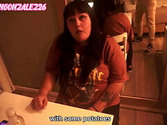 Gros cul, Sucer une bite, Rondelette, En levrette, Extrême, Faciale, Hard, Pov