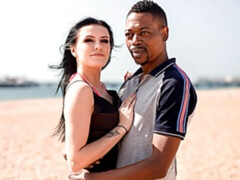 Rubia, Mamada, Estilo perrito, Interracial, Lencería, Adolescente, Trio, Tetas