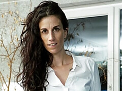 Enthousiasteling, Kont, Bruinharig, Masturbatie, Natuurlijke tieten, Geschoren, Alleen, Tieten likken