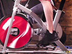 Grosser arsch, Grosse titten, Braunhaarige, Betrug, Geile alte tussi, Lesbisch, Milf, Ehefrau