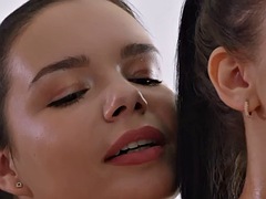 美女, デカパイ, エロティック, 指いじり, 彼女, レズビアン, マッサージ, オイル