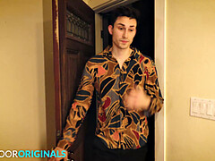 Hunk Earns His Twink Heart Again On V-Day - Kane Fox, Ryder Owens - NextDoorStudios