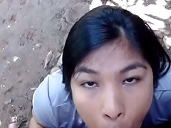 Alexachris20 Gives Zeuslatino2 a Blowjob in the Park