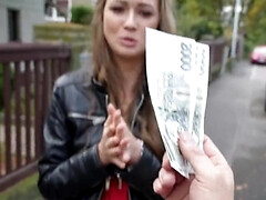 18 jaar, Blond, Pijpbeurt, Bedriegen, Dichtbij, Man die toekijkt, Tiener, Tieten likken