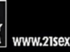 Gros seins, Sucer une bite, Brunette brune, Tir de sperme, Fétiche, Hard, Mère que j'aimerais baiser, Nénés