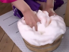 日本人, 淫乱熟女
