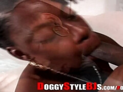 18 ans, Gros cul, Grosse bite, Sucer une bite, Queue, En levrette, Hd, Suçant