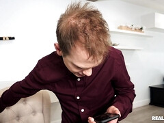 Blonde, Léchez, Masturbation, Seins naturels, Chaussettes, Suçant, Toilettes, Voyeur