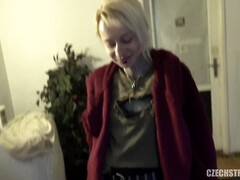 Homemade POV Czech hardcore with cumshot - 2 skunks