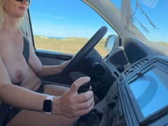 Enthousiasteling, Auto, Vrouw, Flashing, Hd, Masturbatie, Buiten, Taboe