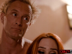 Grote lul, Pijpbeurt, Rondborstig, Hd, Roodharige vrouw, Ruw, Stiefmoeder, Trio