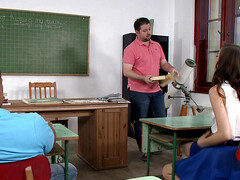 Blasen, Braunhaarige, Aufs gesicht abspritzen, Hd, Jungendliche (18+)