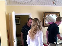 Грудастые, Семяизвержение, Член, Зрелые, Милф, Мачеха, Молоденькие, Втроем