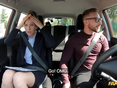 Leie, Blasen, Braunhaarige, Spermaladung, Europäisch, Aufs gesicht abspritzen, Absätze, Lecken