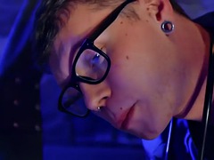 Анальный секс, Садо мазо, Фетиш, Геи, Перчатки, Тату, Униформа