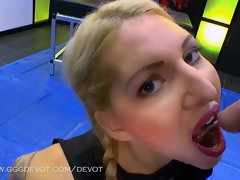 Blonde, Sucer une bite, Hard, Hd, Pisser, Plan cul à trois