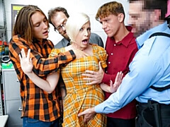 Grosser arsch, Grosser schwanz, Grosse titten, Blondine, Blasen, Hundestellung, Gruppensex, Milf