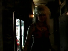 Anaal, Bondage discipline sadomasochisme, Blond, Dominante vrouw, Hd, Latex, Meesteres, Tieten likken