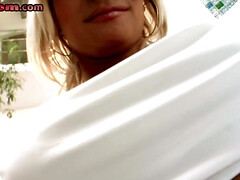 Amateur, Tetas grandes, Mamada, Tetona, Corrida, Garganta profunda, Madres para coger, Chupando
