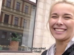 Blondine, Blasen, Paar, Gehörnter ehemann, Freundin, Pov, Realität, Jungendliche (18+)