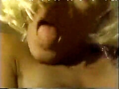 Anal, Blonde, Sucer une bite, Brunette brune, Faciale, Masturbation, Mère que j'aimerais baiser, Orgie