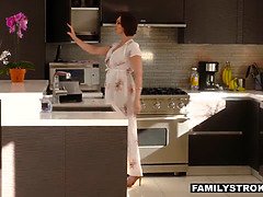 Grote lul, Grote mammen, Pijpbeurt, Oudere vrouw, Hardcore, Moeder die ik wil neuken, Kut duiken, Schreeuwen