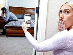 Gros cul, Grosse bite, Gros seins, Blonde, Sucer une bite, En levrette, Maigrichonne, Adolescente