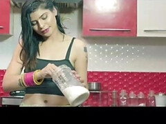 Tetas grandes, Erótico, Casero, Indio, Mamá, Tetas naturales, Realidad, Tetas