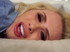 Gros cul, Gros seins, Blonde, Doigter, Masturbation, Actrice du porno, Chatte, Nénés