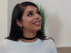 Hd, Latina, Lesbisch, Milf, Mutti, Rock, Strümpfe, Tätowierung