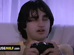 Amerikaans, Grote kont, Grote mammen, Moeder die ik wil neuken, Stiefmoeder, Taboe, Tiener, Trio