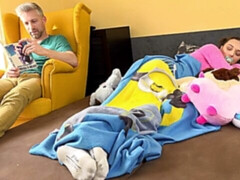 Любители, Спальня, Большой член, Минет, Собачьи, Натуральные сиськи, Молоденькие, Сиськи