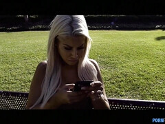 Большие сиськи, Блондинки, Глубокая глотка, Затыкание рта, Секс без цензуры, Милф, Сиськи