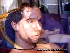 18 jahre, Leie, Blasen, Schwanz, Schwul, Gruppe, Sich ausziehen, Scherzbold